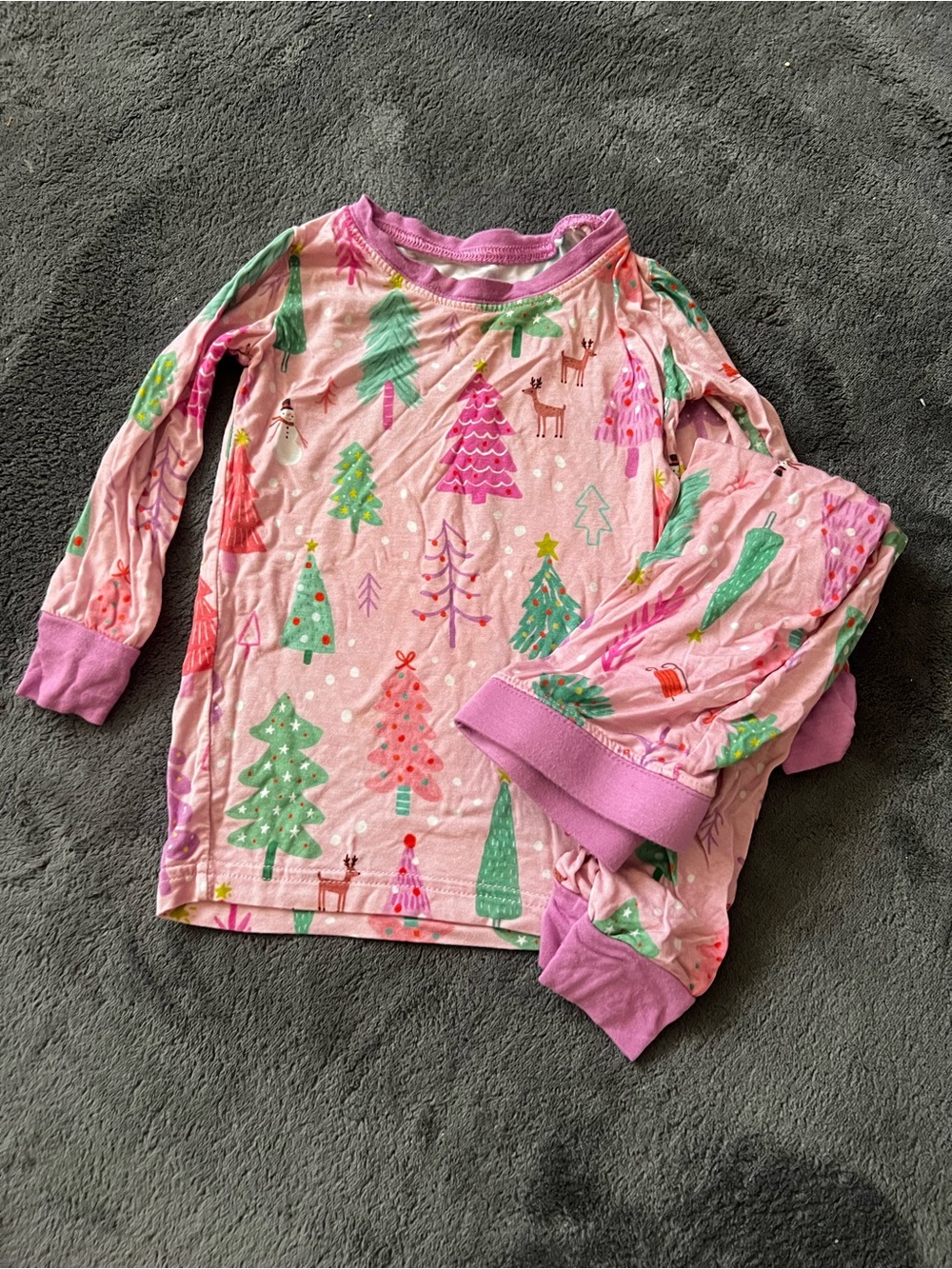 Little sleepies Girls Pink Holiday Tree Pajama Set 12-18 month